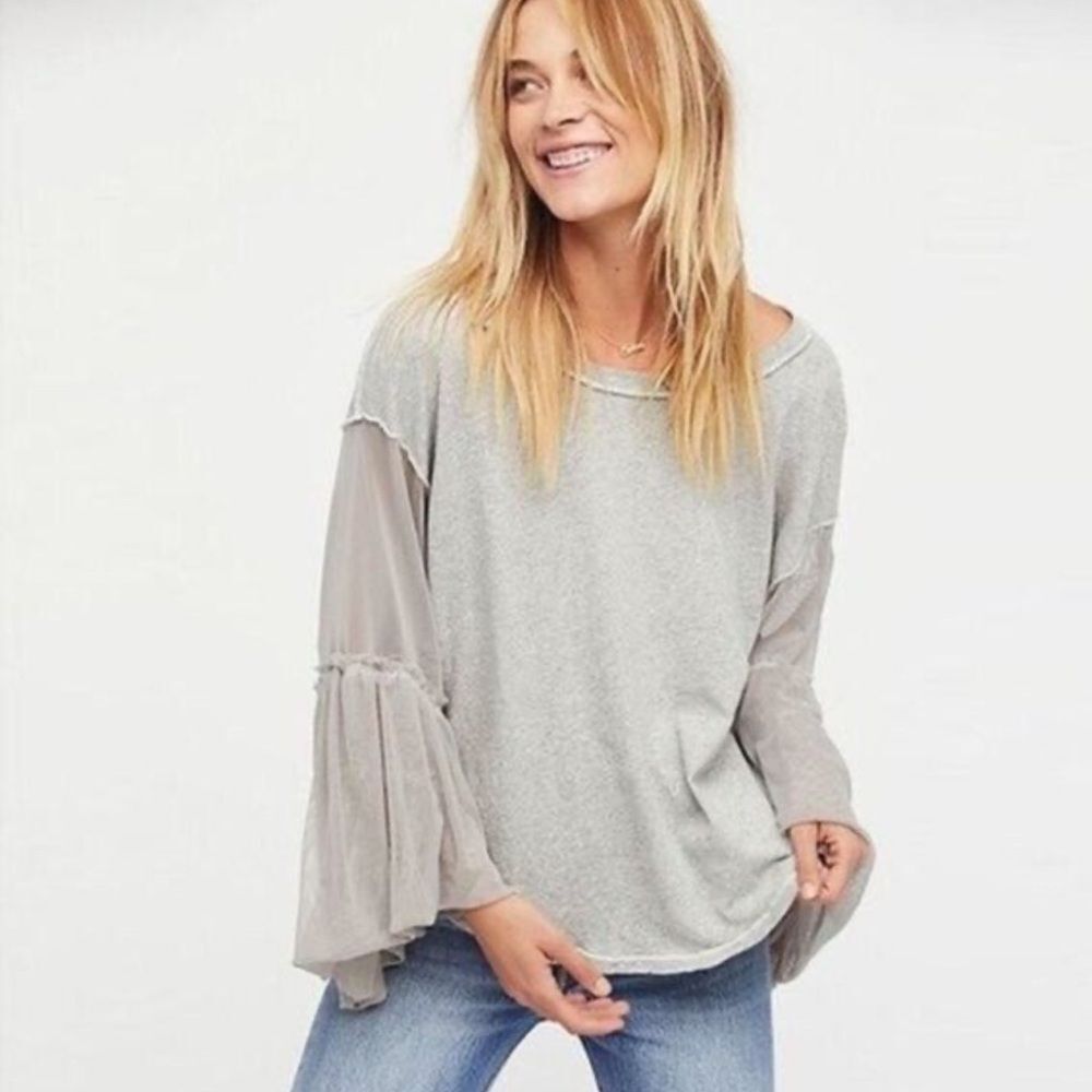 Free People Still Got It Gray Mesh Bell Sleeve
Oversized Boho Top Grey XS